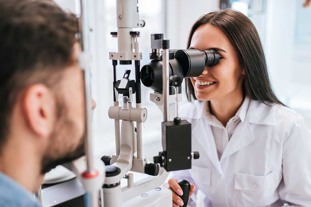 Ophthalmologist